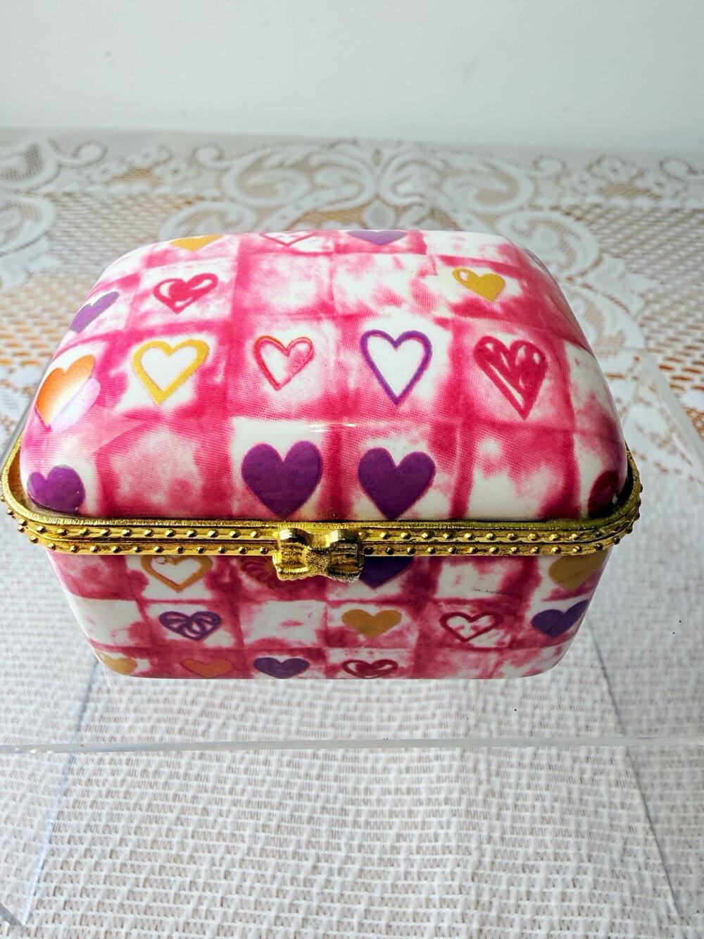 Porcelain Heart Pattern Checkered Ring Trinket Box Pink Purple Gold Trim